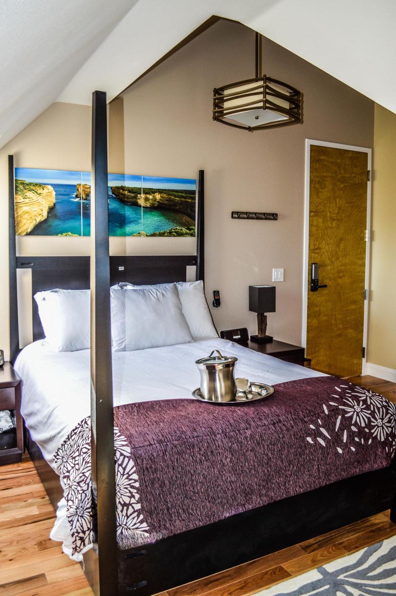 Rio Vista Inn & Suites 산타크루즈 객실 사진