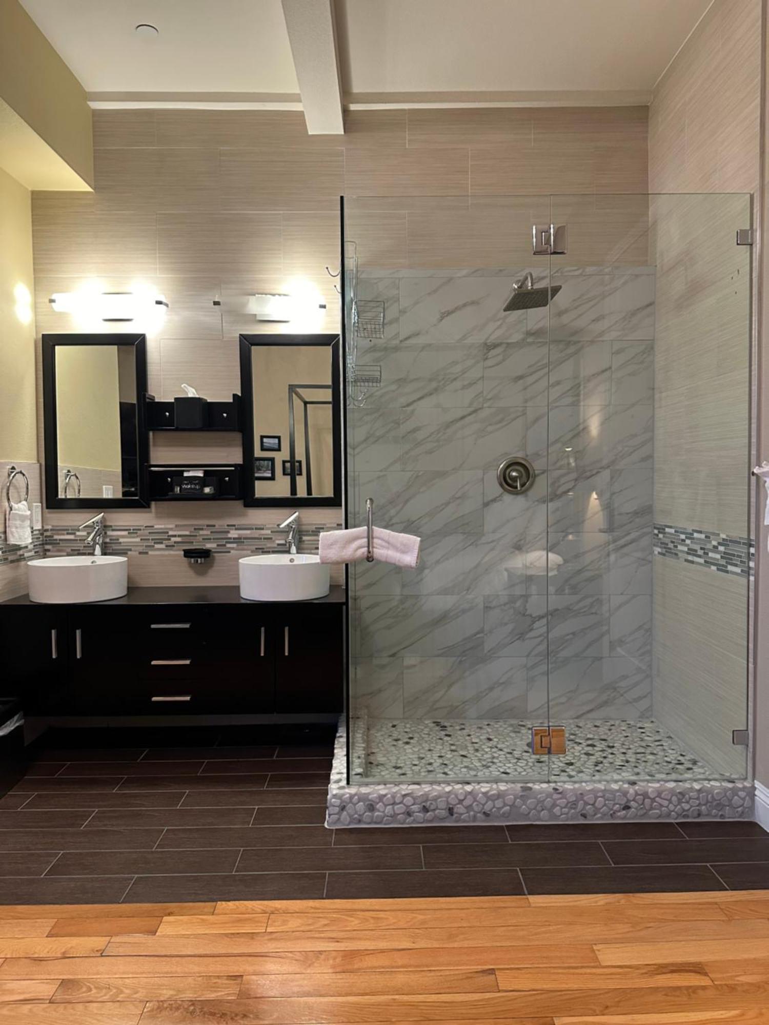 Rio Vista Inn & Suites 산타크루즈 외부 사진