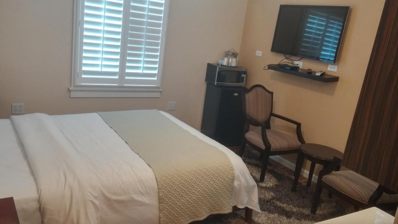 Rio Vista Inn & Suites 산타크루즈 외부 사진